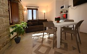 Petra Holiday Home